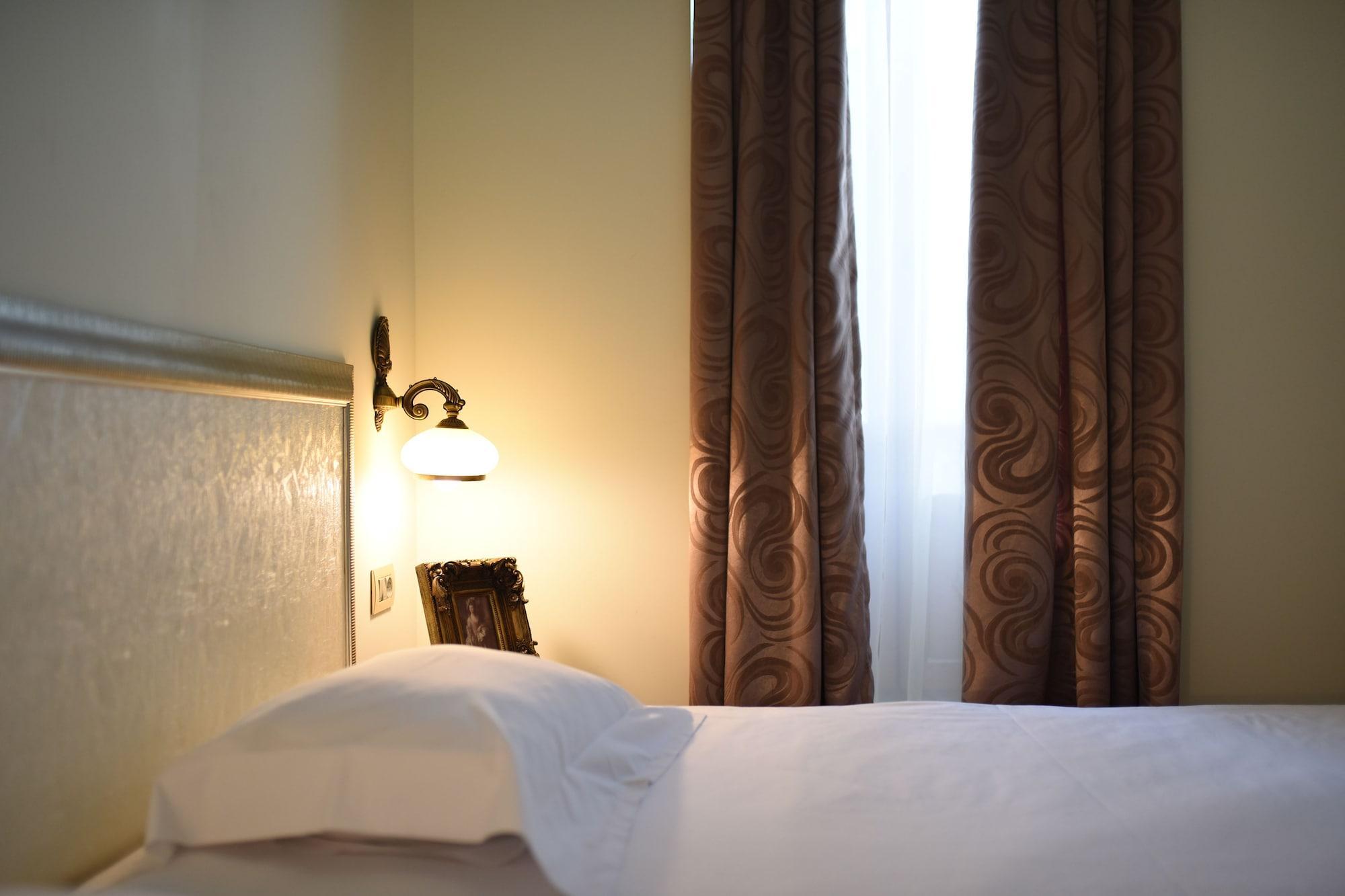 Euro Hotel Grivita Bucarest Extérieur photo