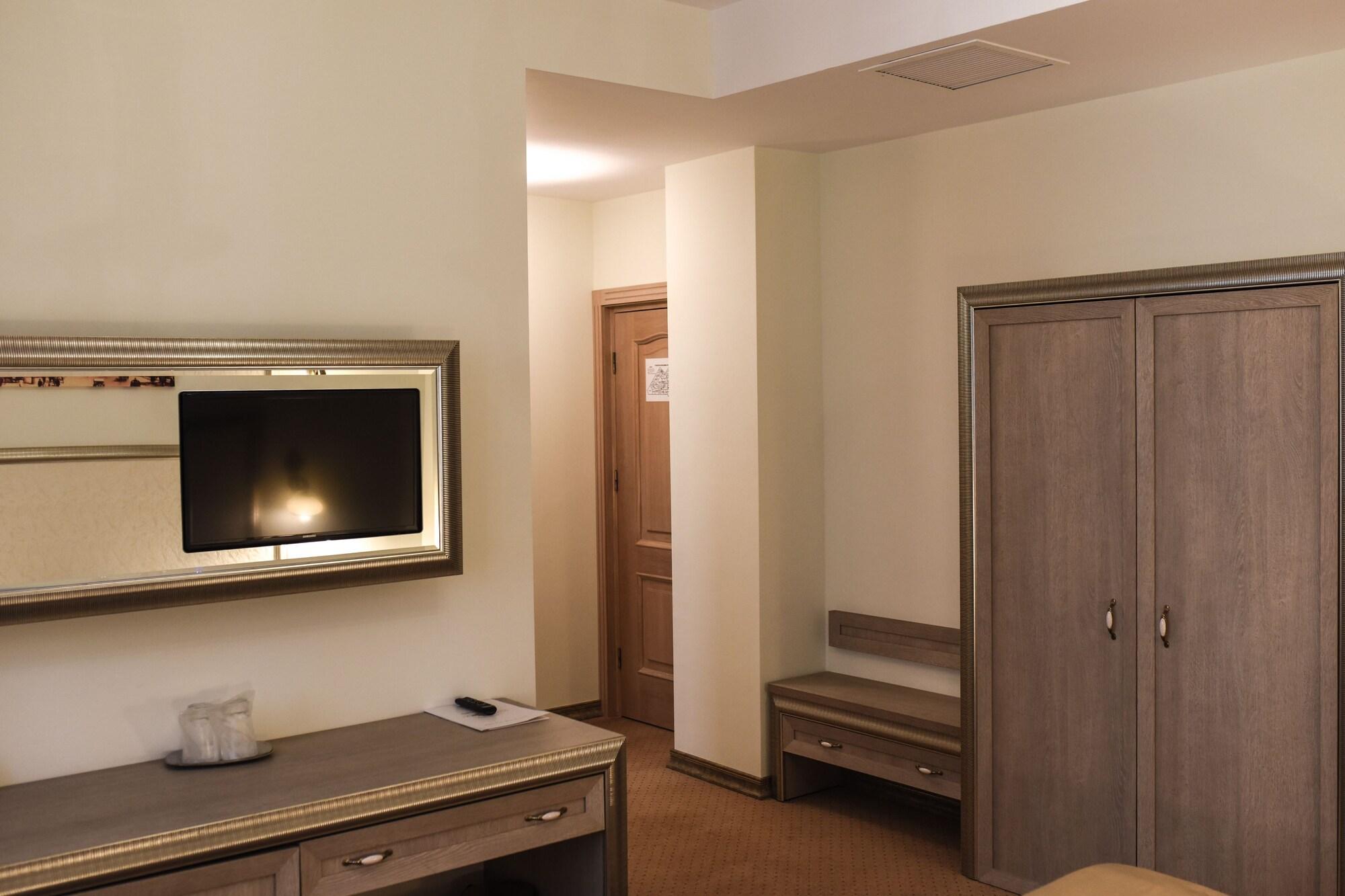 Euro Hotel Grivita Bucarest Extérieur photo