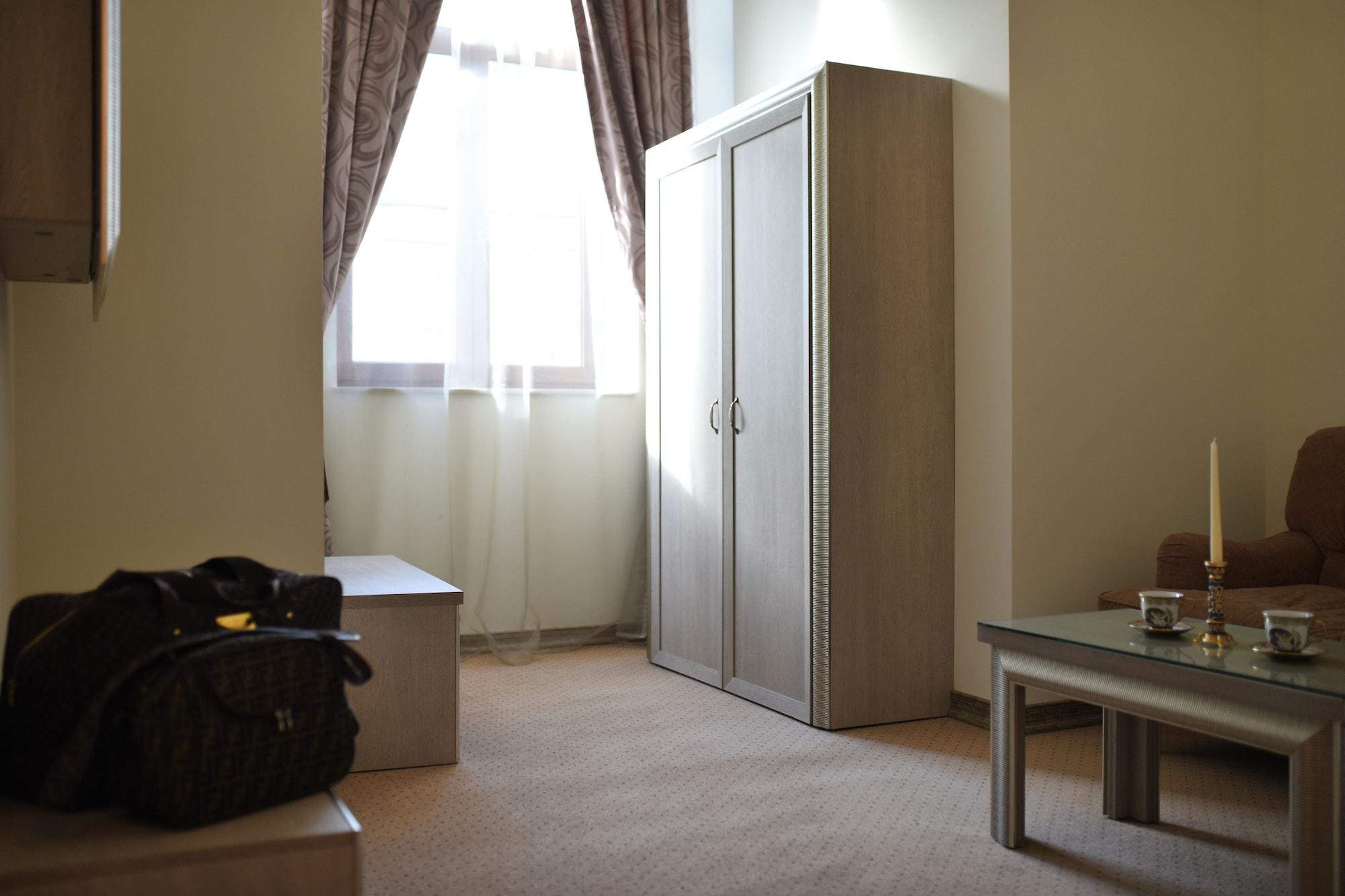 Euro Hotel Grivita Bucarest Extérieur photo