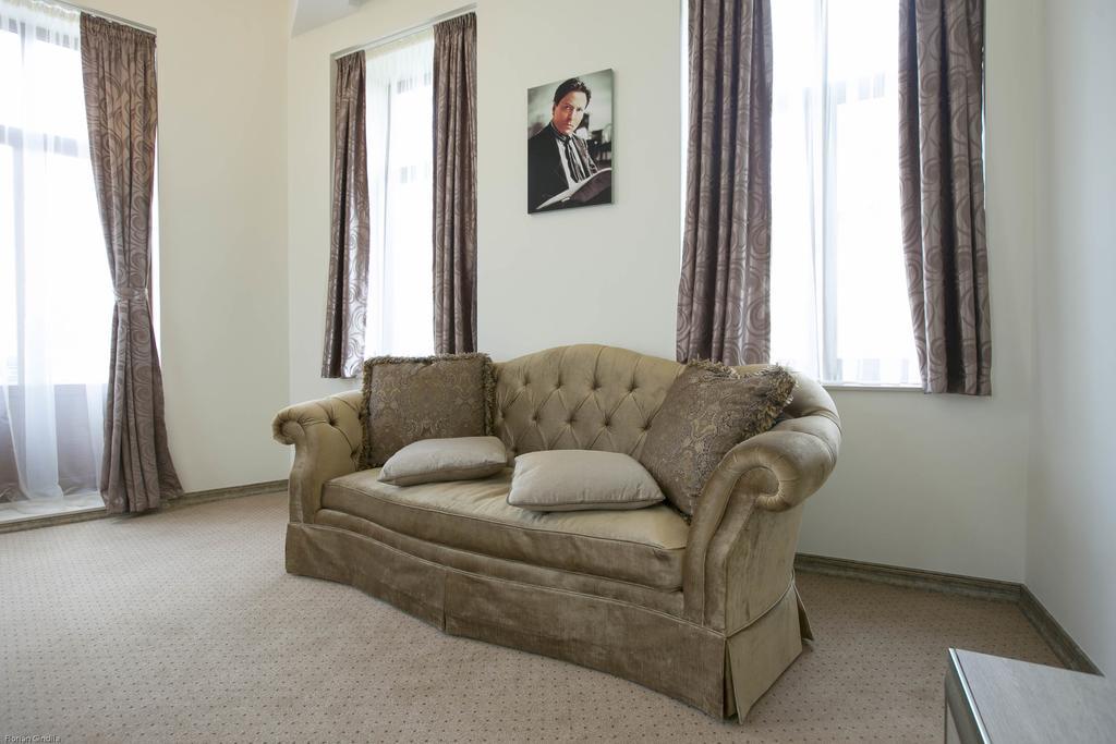 Euro Hotel Grivita Bucarest Chambre photo