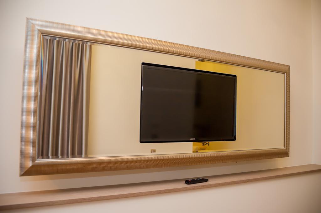 Euro Hotel Grivita Bucarest Extérieur photo