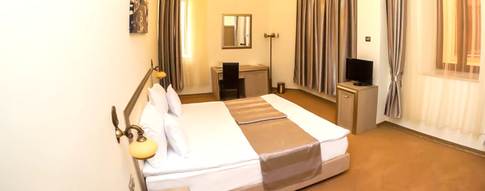 Euro Hotel Grivita Bucarest Extérieur photo