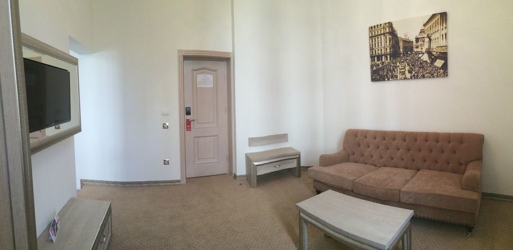 Euro Hotel Grivita Bucarest Extérieur photo