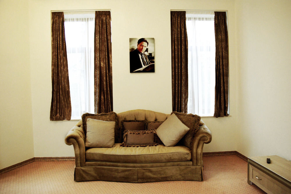 Euro Hotel Grivita Bucarest Extérieur photo